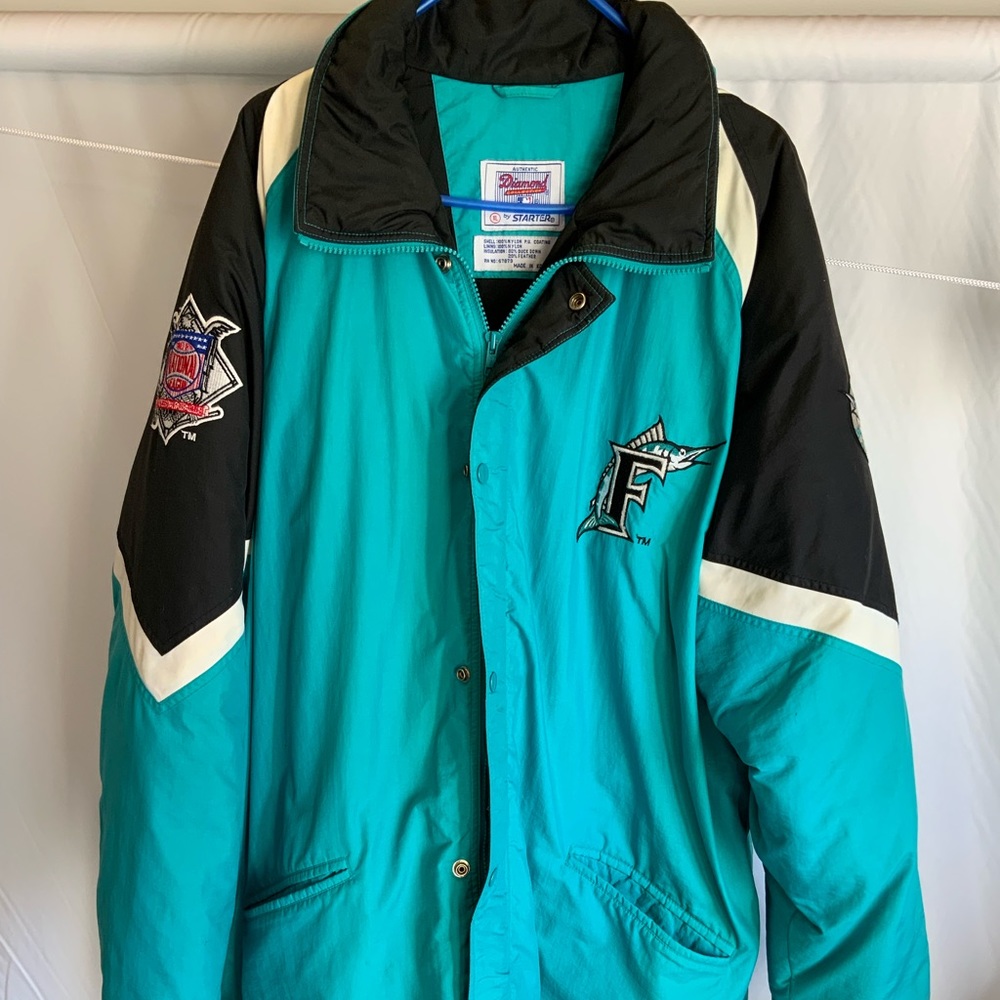 Vintage Marlins Diamond collection. Major League Baseball heavy duty jacket.